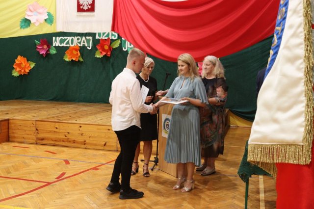 b_1024_768_0_00_images_2022_2023_Zakonczenie_350130177_727423642518920_8000210088839419634_n